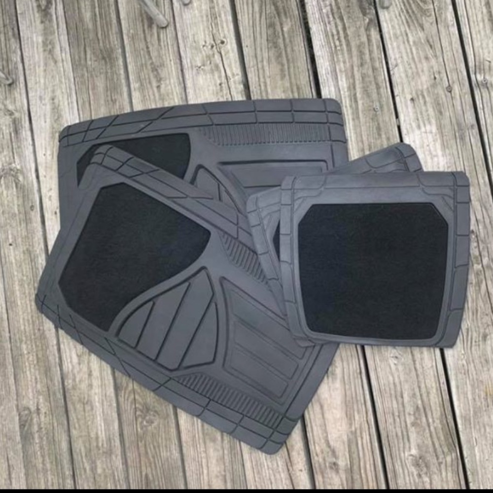 Car floor mats